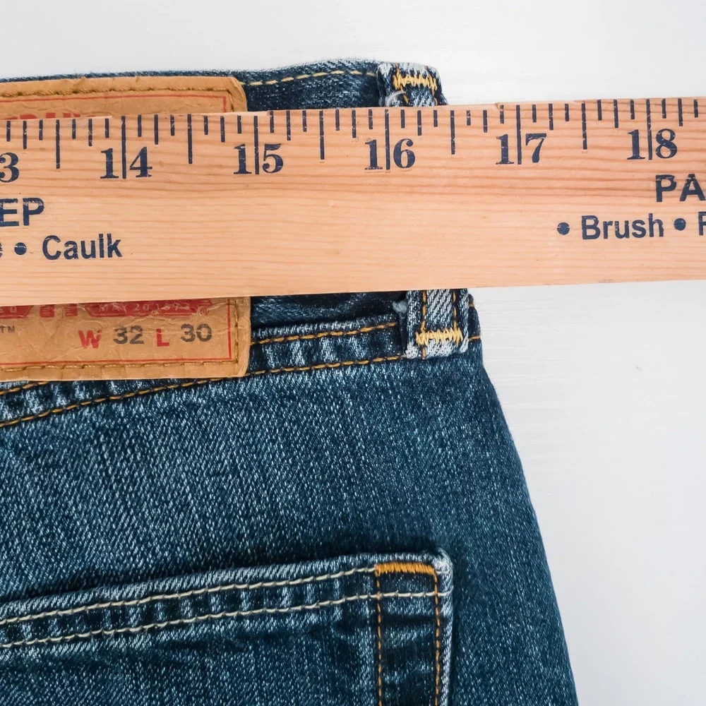 Levi's 505 Regular Fit Jeans Mens 32x30 Blue Straight Leg Cotton Fits 32 X 29